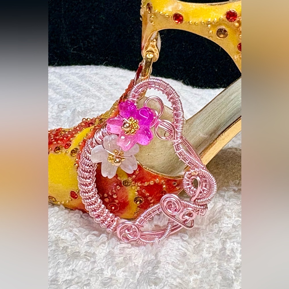 “SWIRLS FOR GIRLS” Pink and Gold Floral Wire pendant
